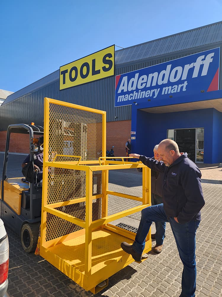Eteq forklift safety cage