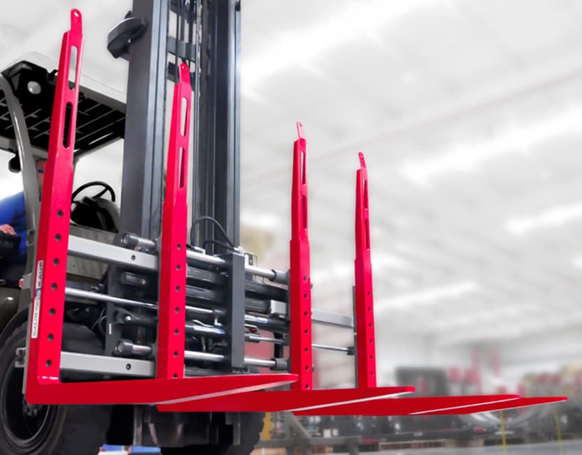 Saur single and double pallet handler